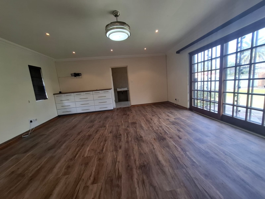 4 Bedroom Property for Sale in Gonubie Eastern Cape